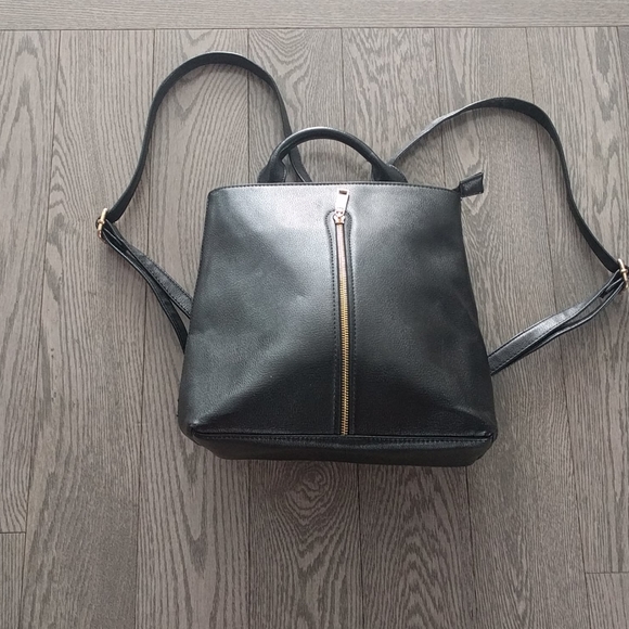 Beautifu blackl backpack by Elle🍀🍀 - Picture 2 of 12